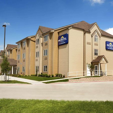 Microtel Inn & Suites Kenedy Dış mekan fotoğraf