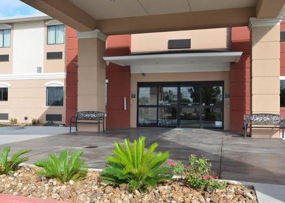 Microtel Inn & Suites Kenedy Dış mekan fotoğraf