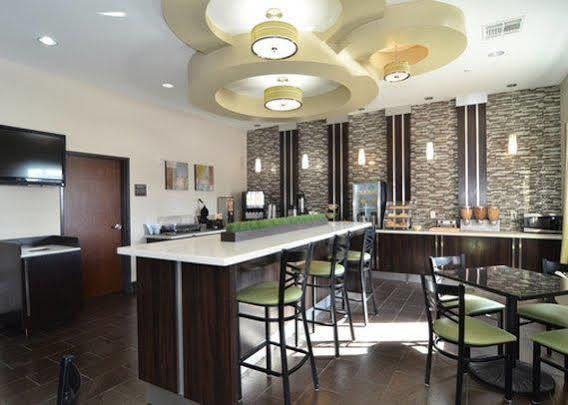 Microtel Inn & Suites Kenedy Dış mekan fotoğraf